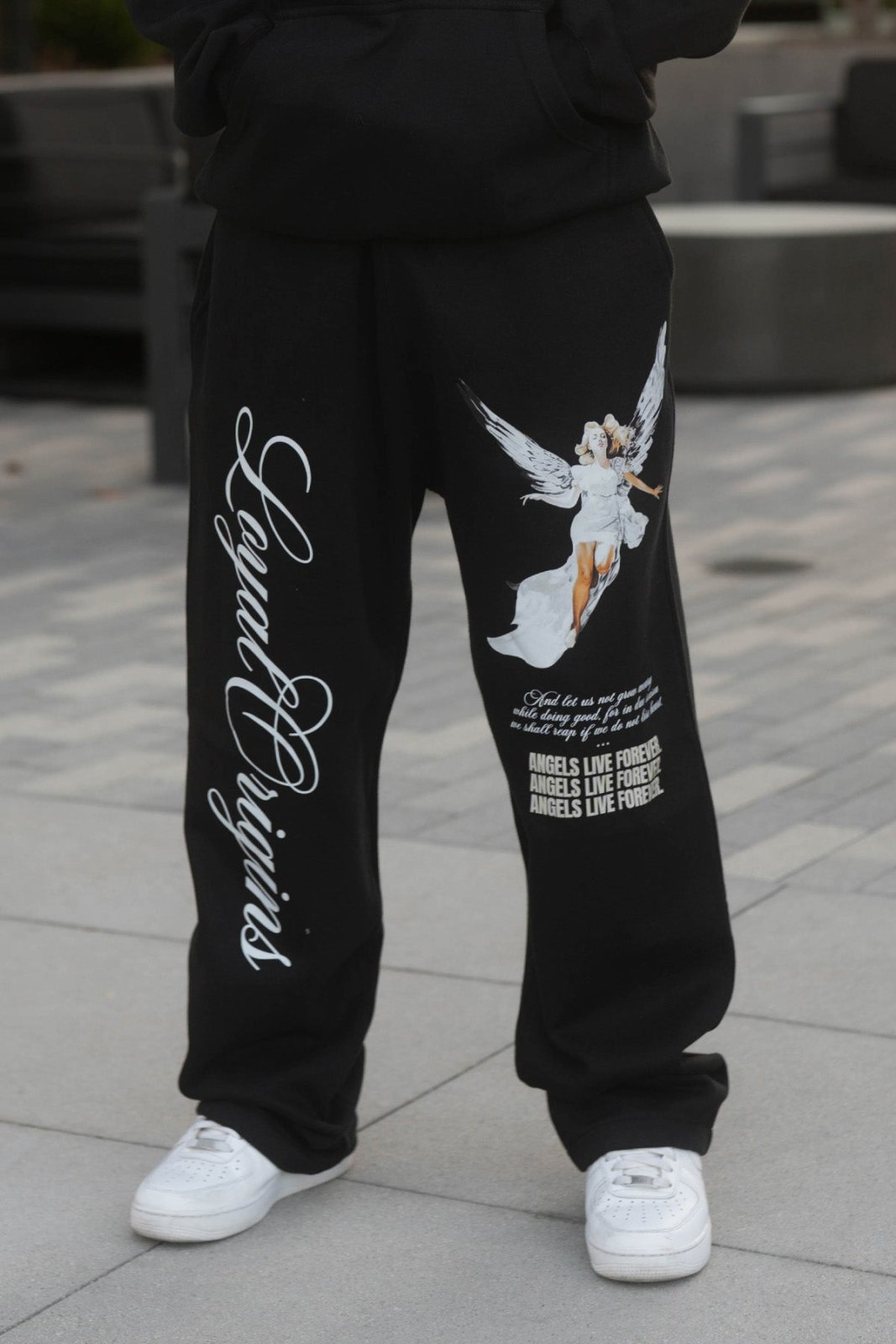 ALF Straight-Leg Sweatpants - LO Store